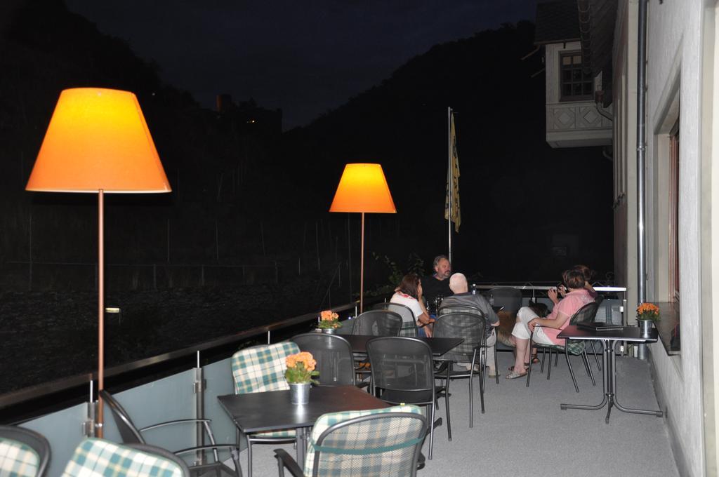 Hotel Gutsschänke Sennerhof Oberwesel Exterior foto