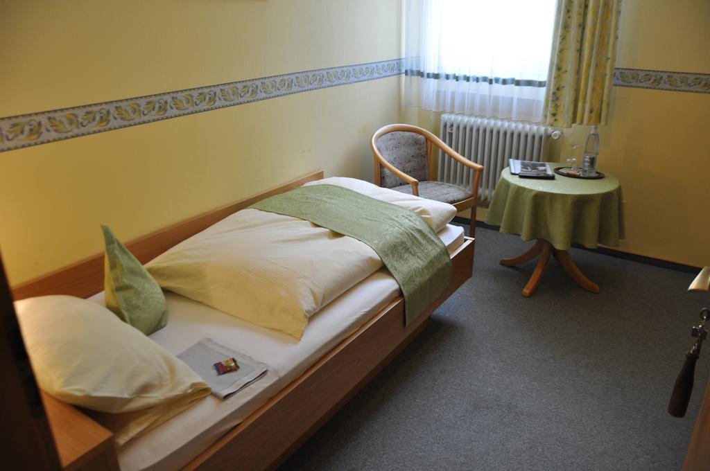 Hotel Gutsschänke Sennerhof Oberwesel Zimmer foto