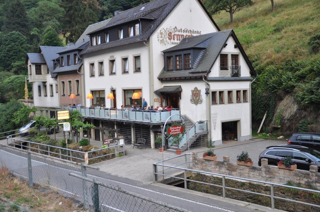 Hotel Gutsschänke Sennerhof Oberwesel Exterior foto